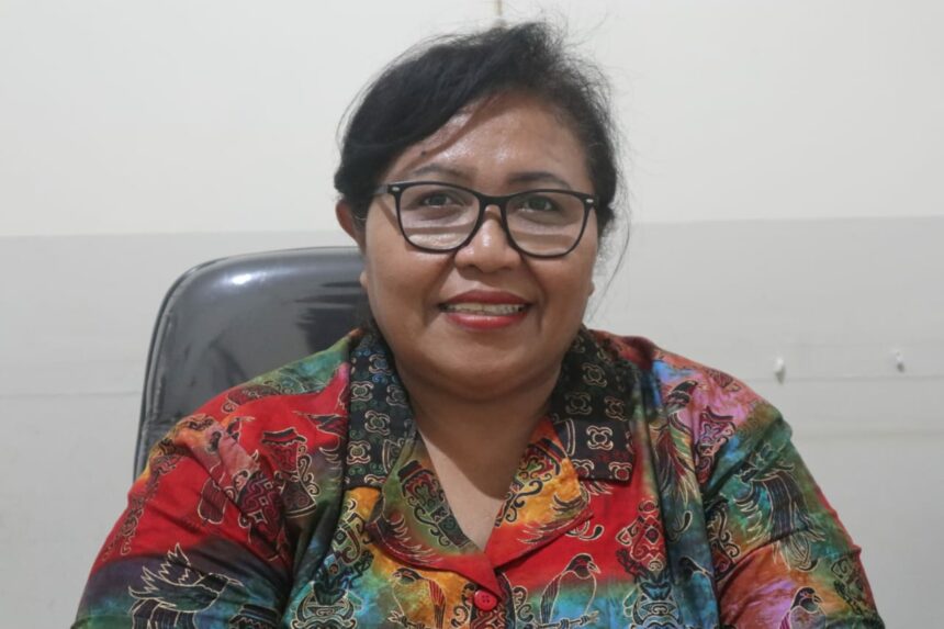 Kepala Dinas Kesehatan Papua Selatan, dr. Herlina Rahangiar, MARS.